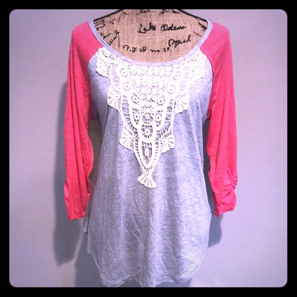 Maurices top